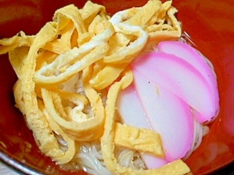 薄焼き卵とかまぼこのそうめん